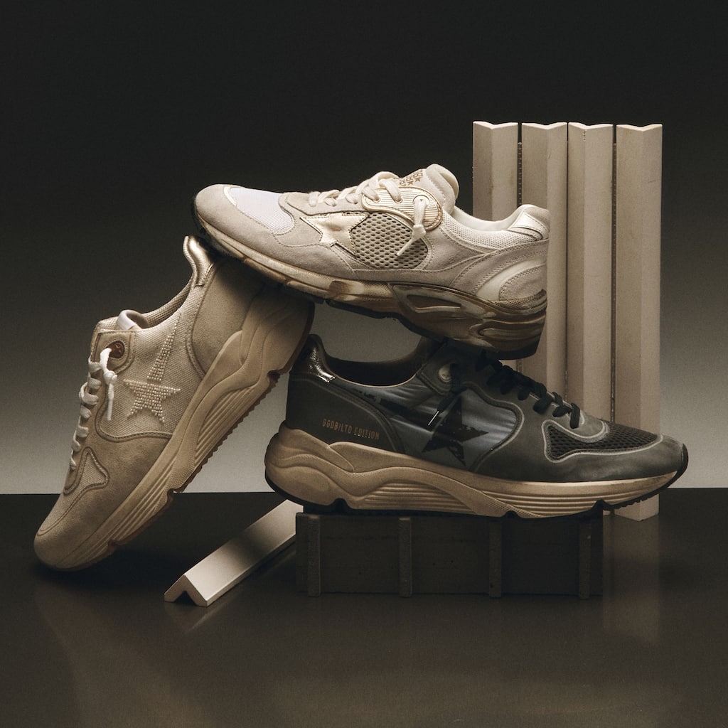 groupage-of-running-sneakers