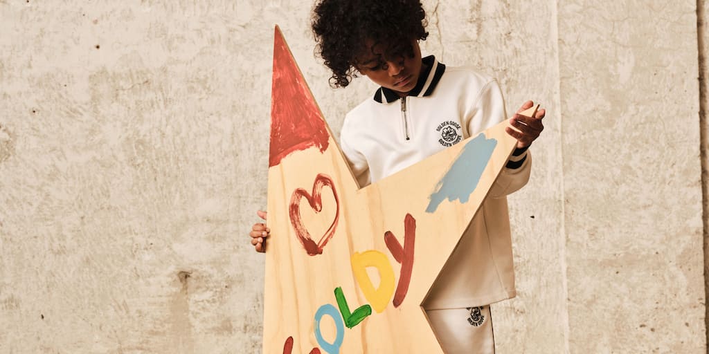 boy-with-wooden-star